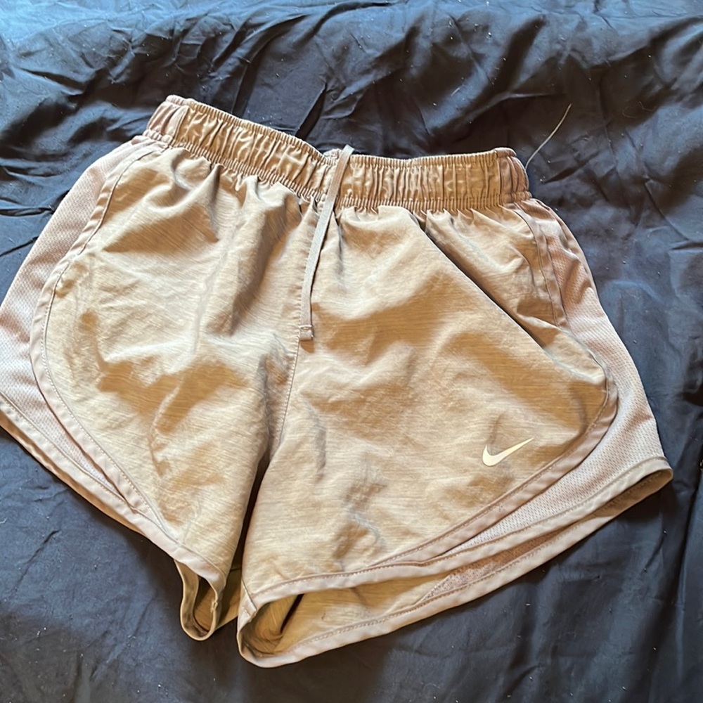Nike gray shorts